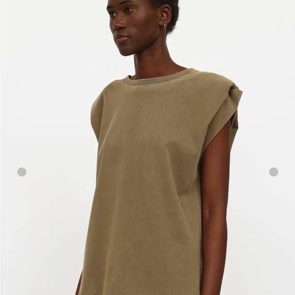 Anine Bing shoulder pad tshirt - Picture 2 of 9